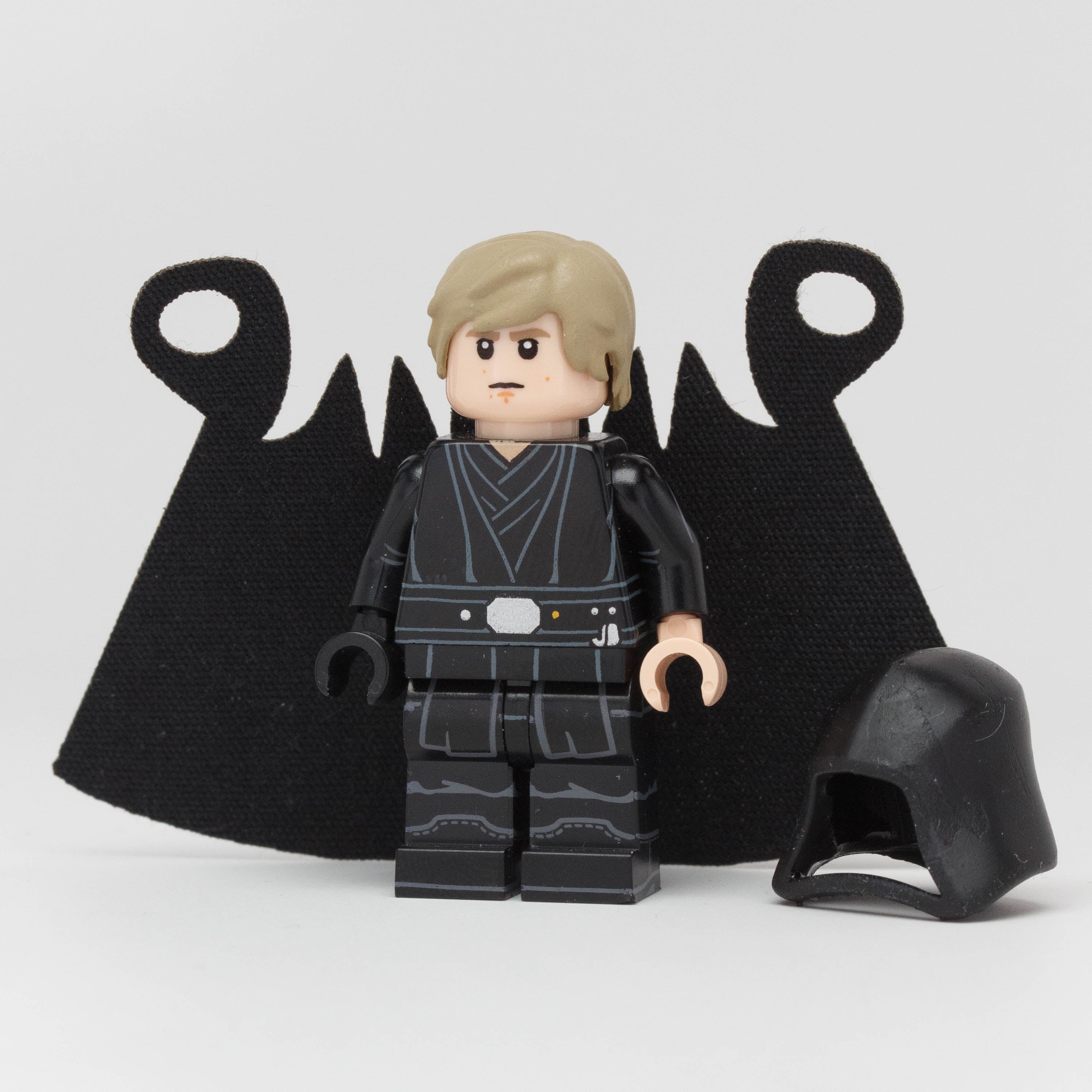 Luke Skywalker - B-GRADE MISPRINT FIGURE