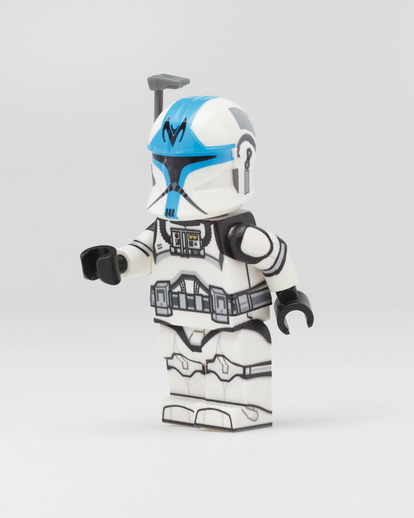 RP1 Muunilinst 10 Pilot Printed Figure