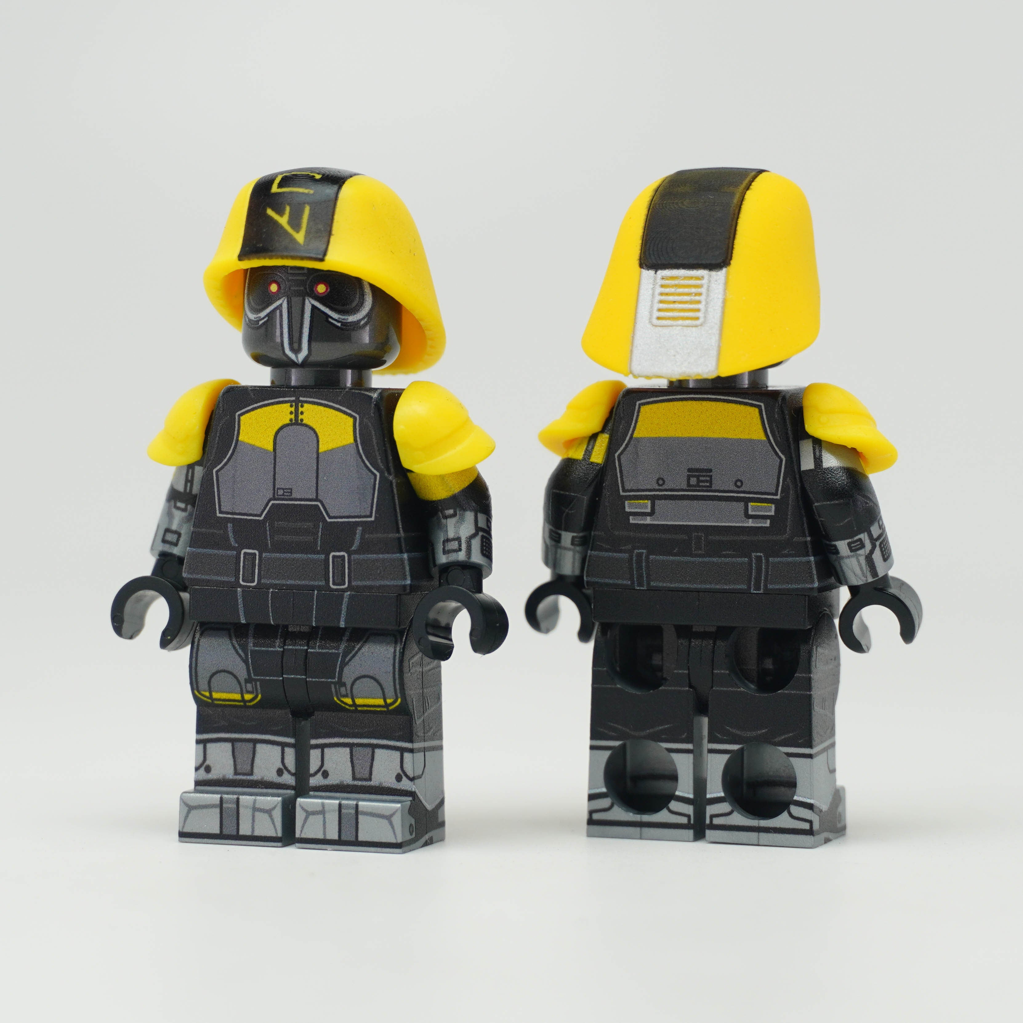 Coruscant Underworld Police Captain UV Printed Figure