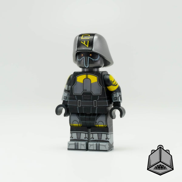 Coruscant Underworld Police Grunt UV Printed Figure