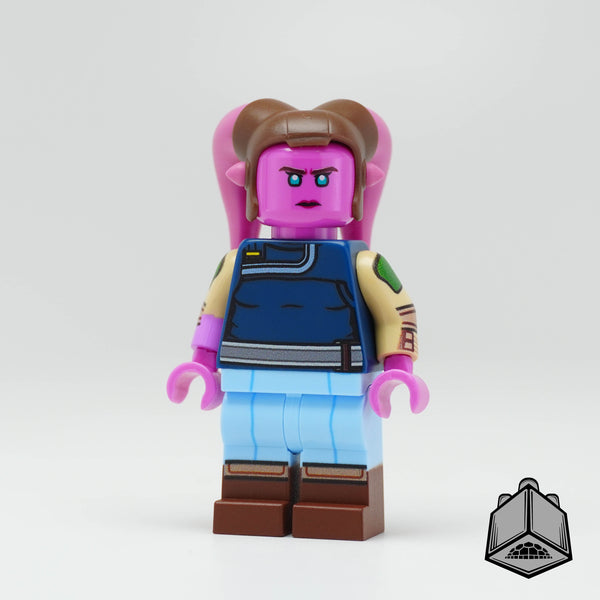 Devon Izara - Simplified UV Printed Figure