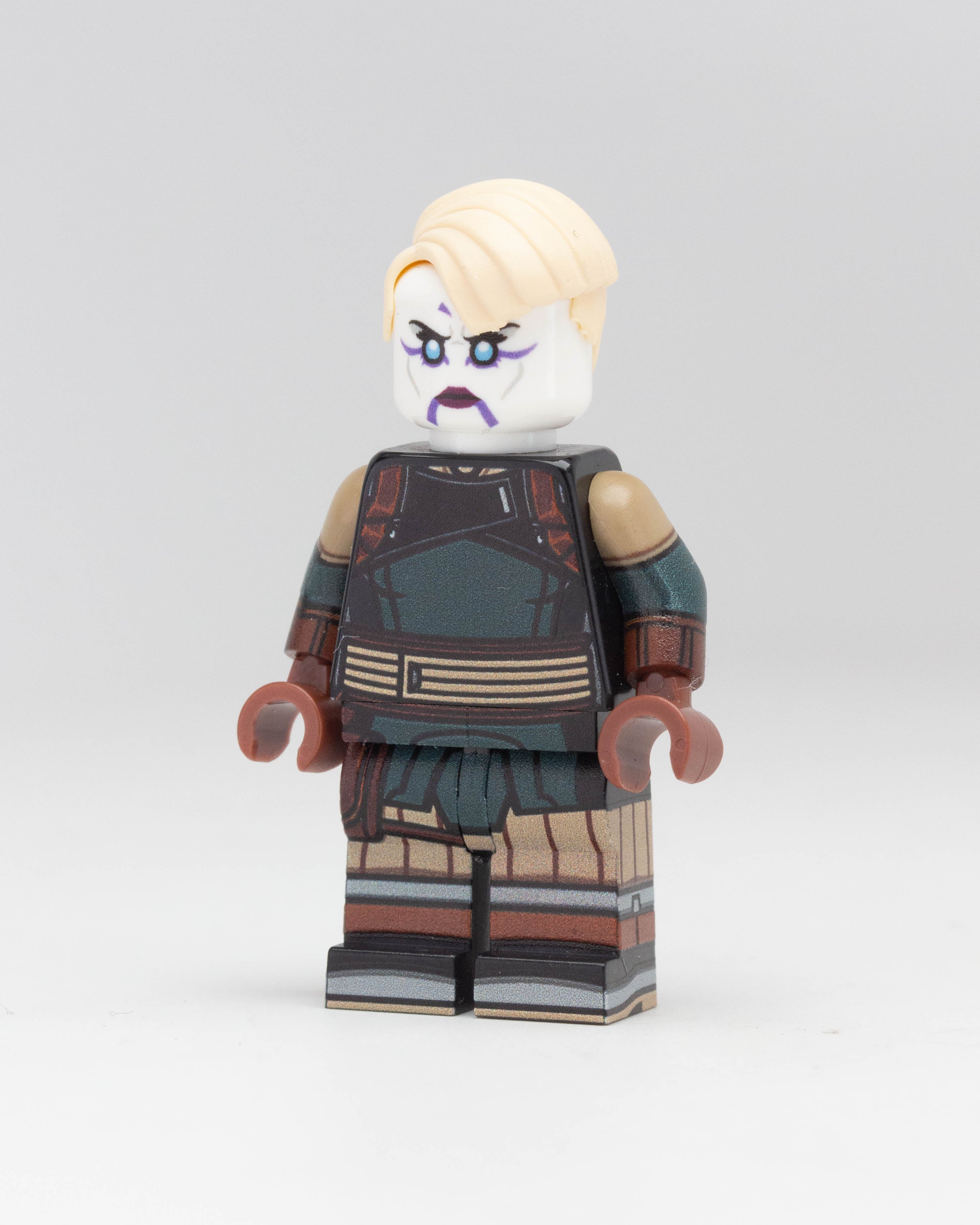 Asajj Ventress - TotU - B-GRADE MISPRINT FIGURE